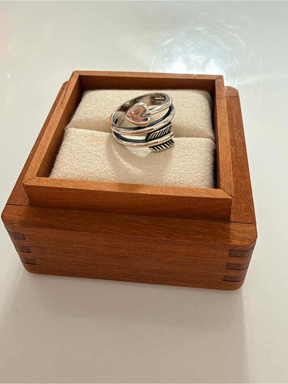 RETIRED James Avery Arrow and Heart ring size 5.5